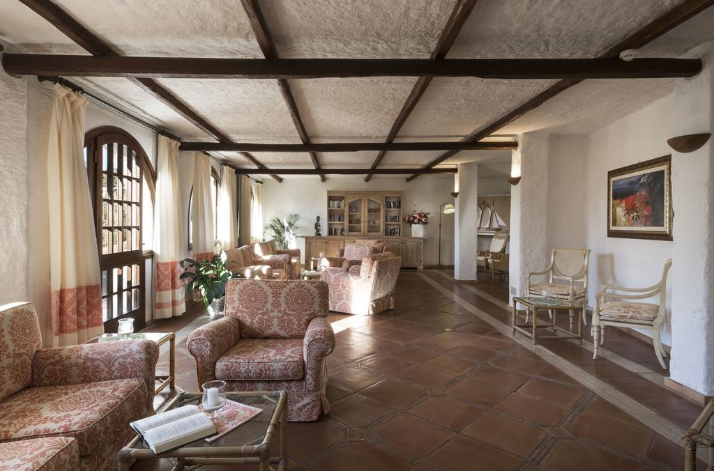 Hotel La Bisaccia Baja Sardinia Esterno foto