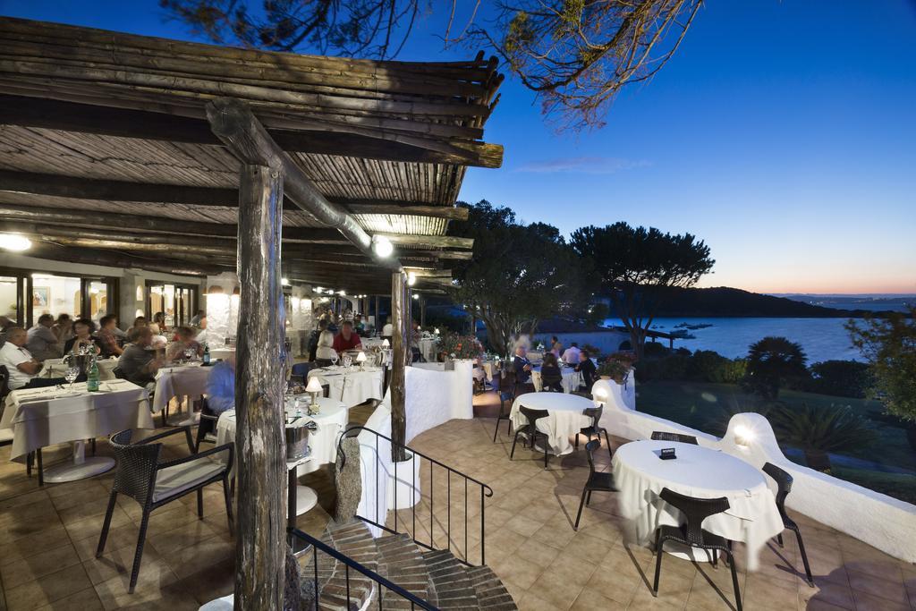 Hotel La Bisaccia Baja Sardinia Esterno foto