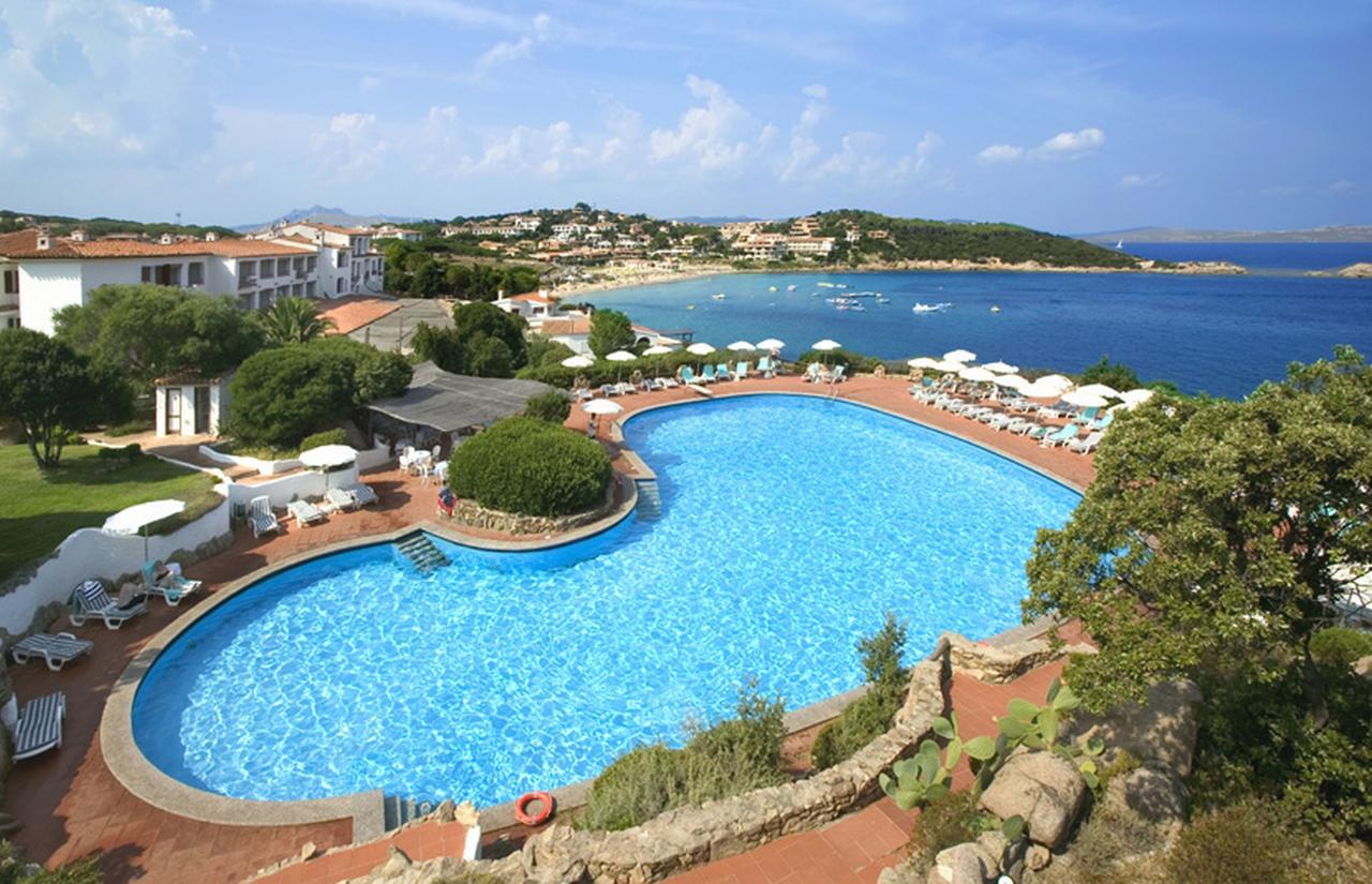 Hotel La Bisaccia Baja Sardinia Esterno foto